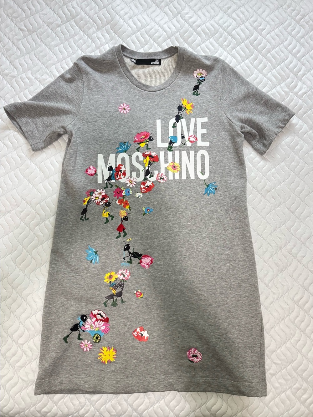 Love Moschino Floral Embroidered Graphic T-Shirt Dress Gray US 10 IT 46